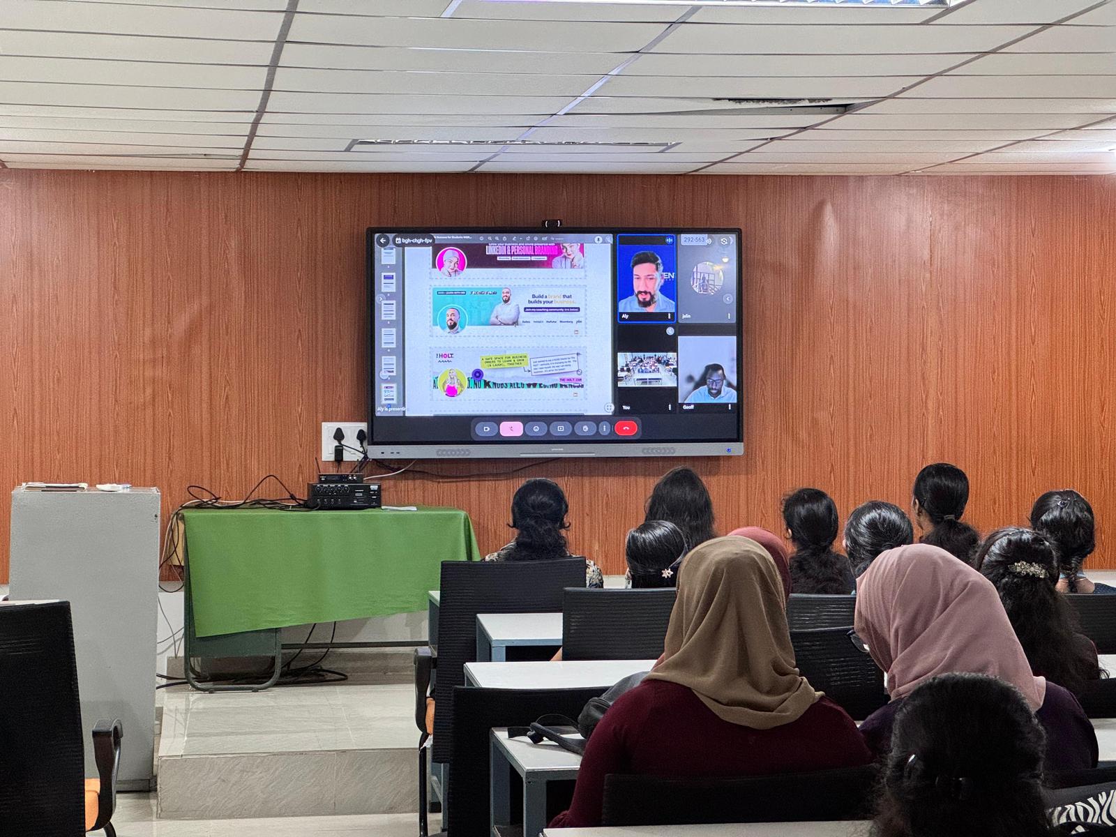 WhatsApp Image 2025-12-08 at 20.34.00